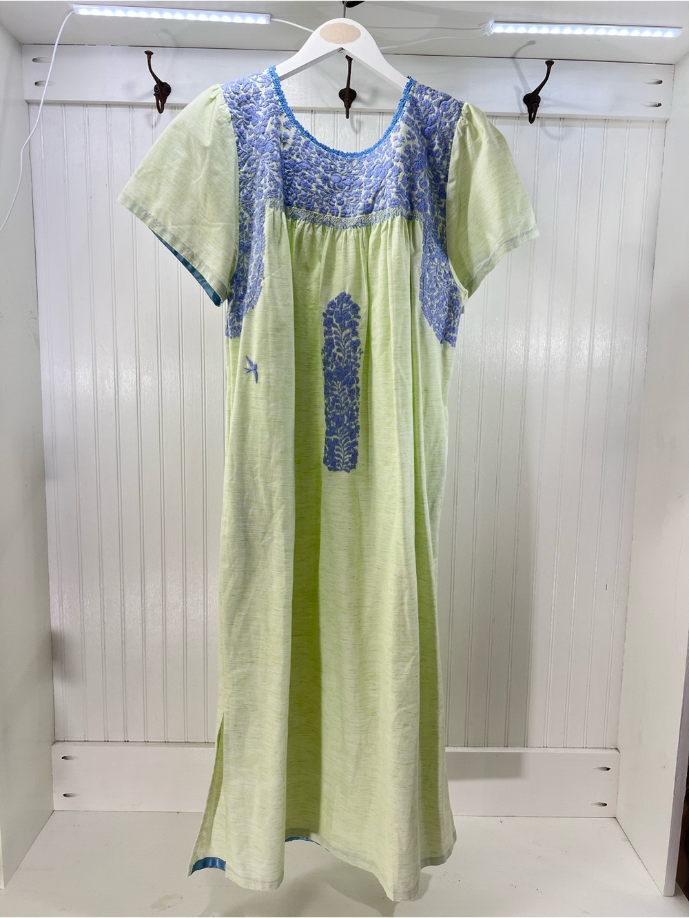 Mi Golondrina Flores Lime Green Periwinkle Embroidered Artisan Boho Midi Dress L